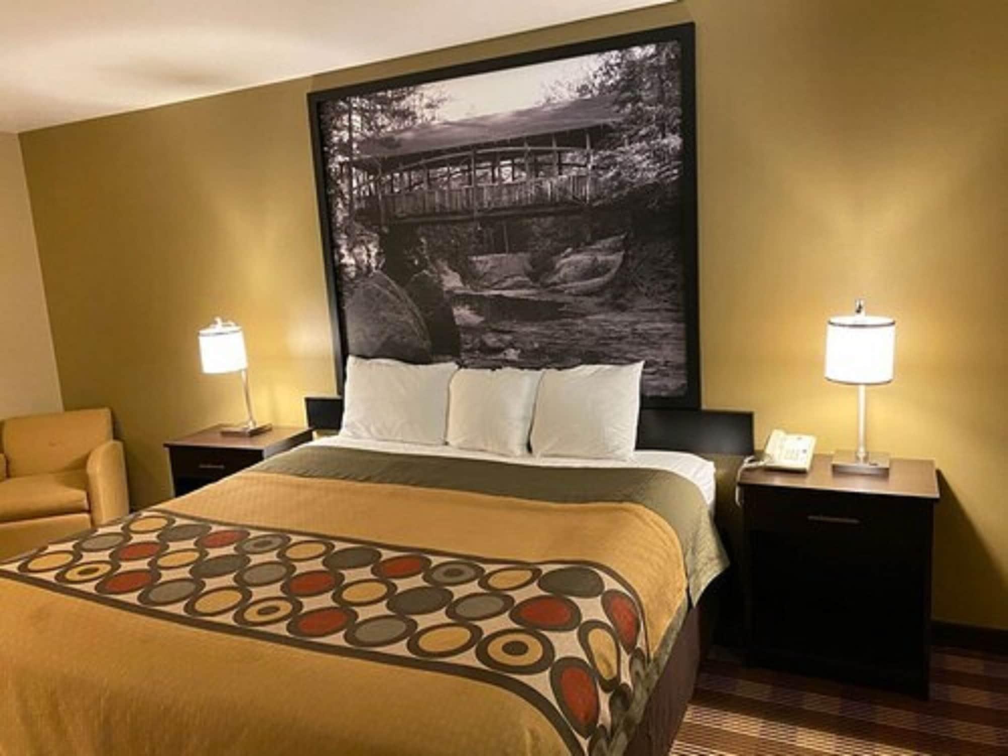 Hotel Super 8 By Wyndham Eau Claire Wi Exterior foto