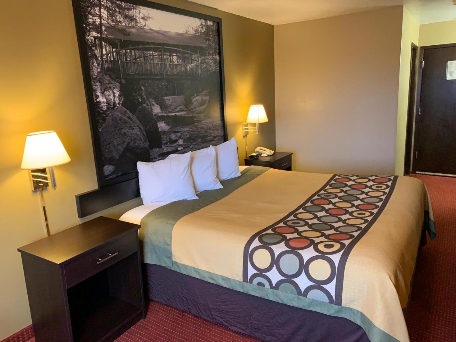 Hotel Super 8 By Wyndham Eau Claire Wi Exterior foto